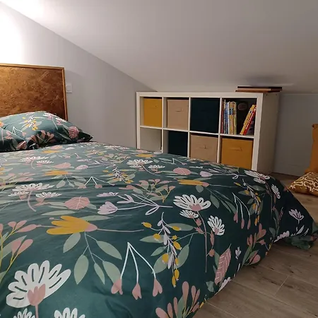 Chez Emoun Et Lina Косад